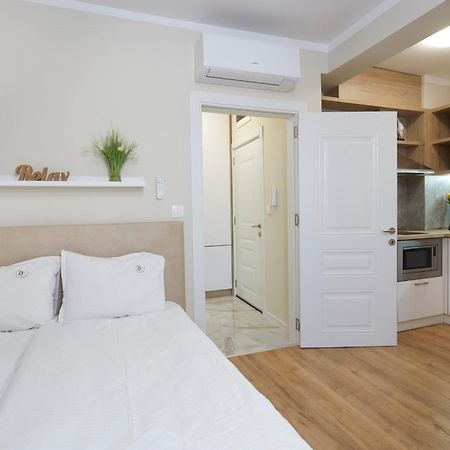 Bellicity Apart Complex Ravda Ngoại thất bức ảnh