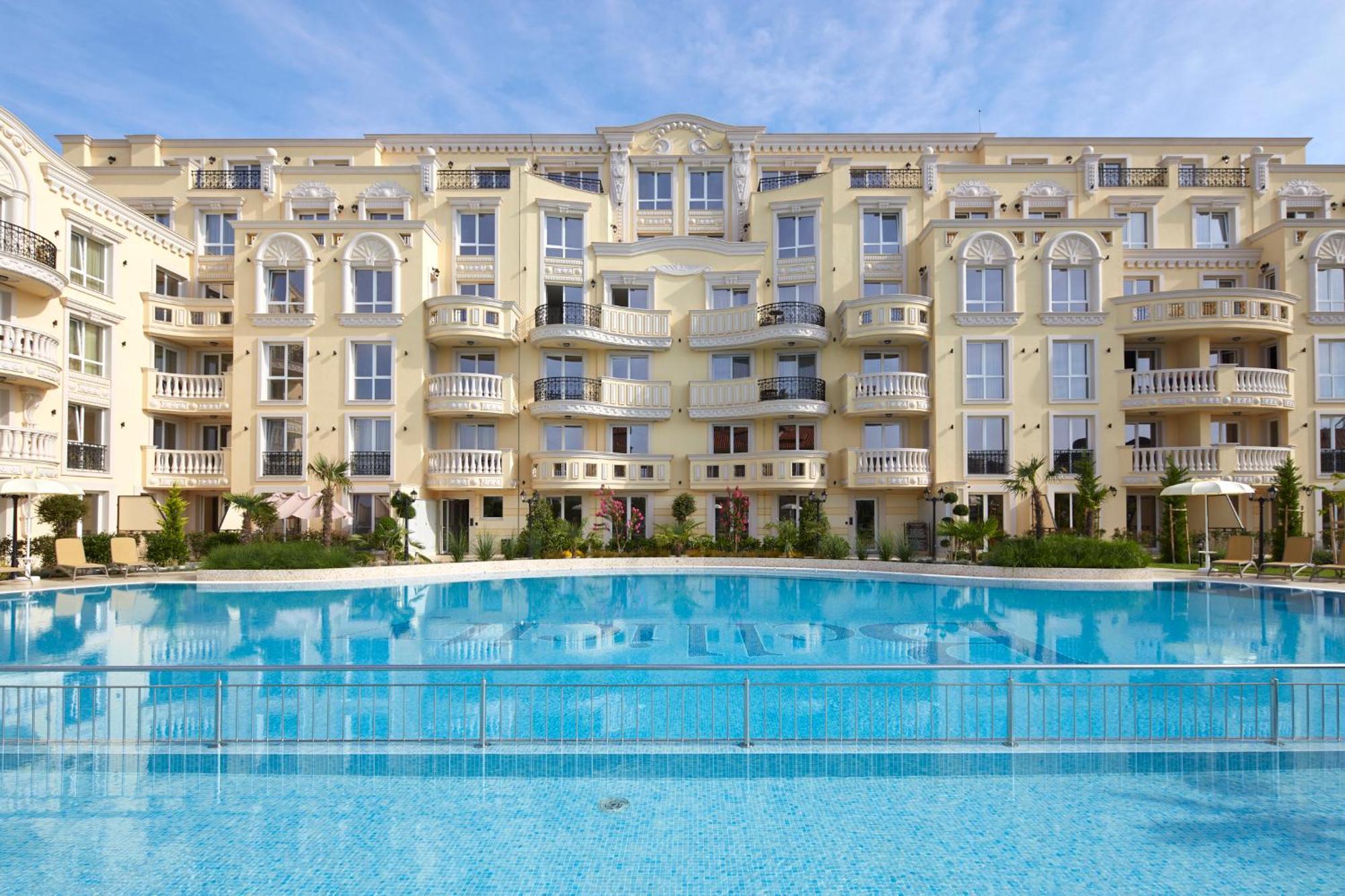 Bellicity Apart Complex Ravda Ngoại thất bức ảnh