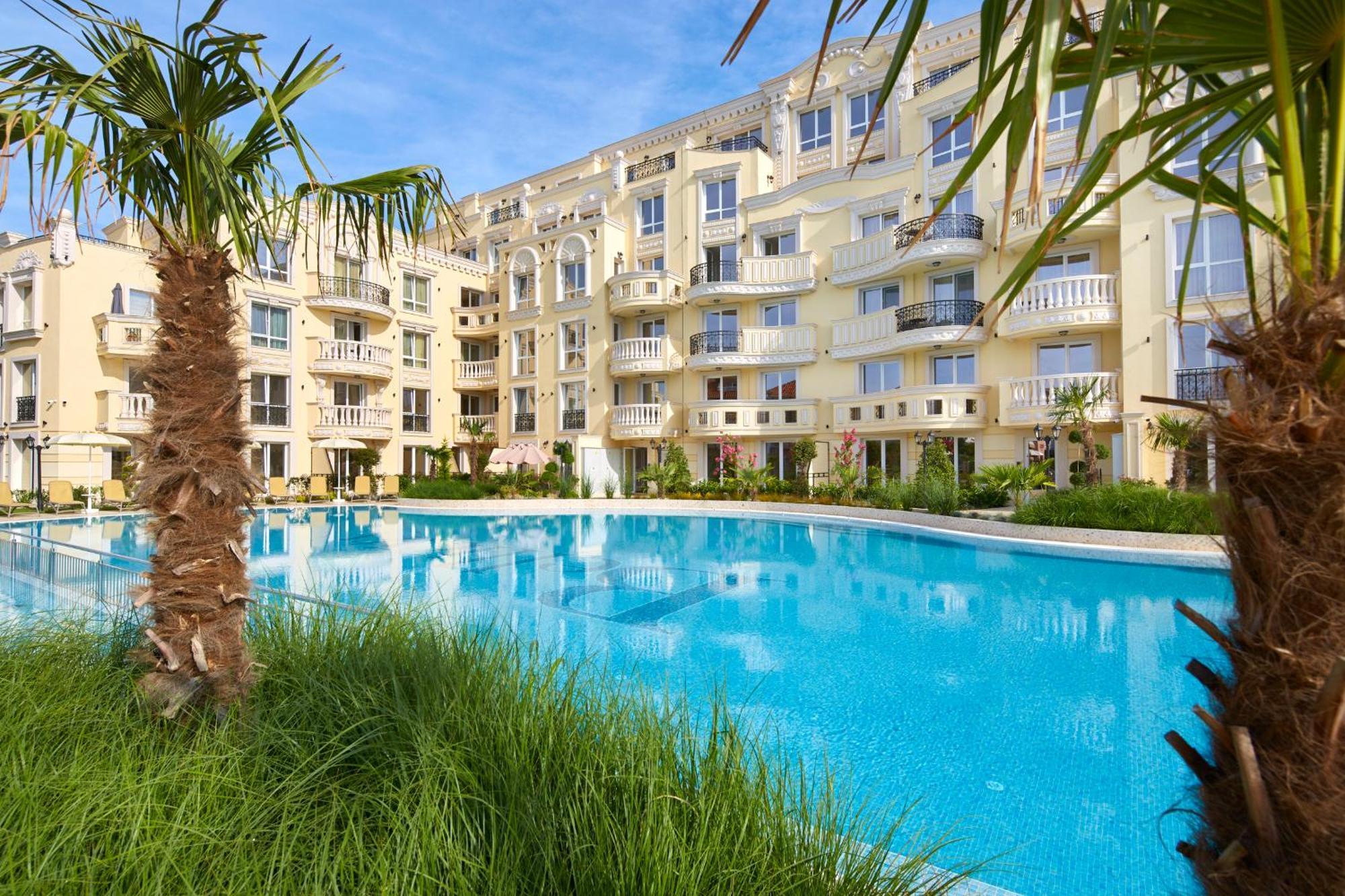 Bellicity Apart Complex Ravda Ngoại thất bức ảnh